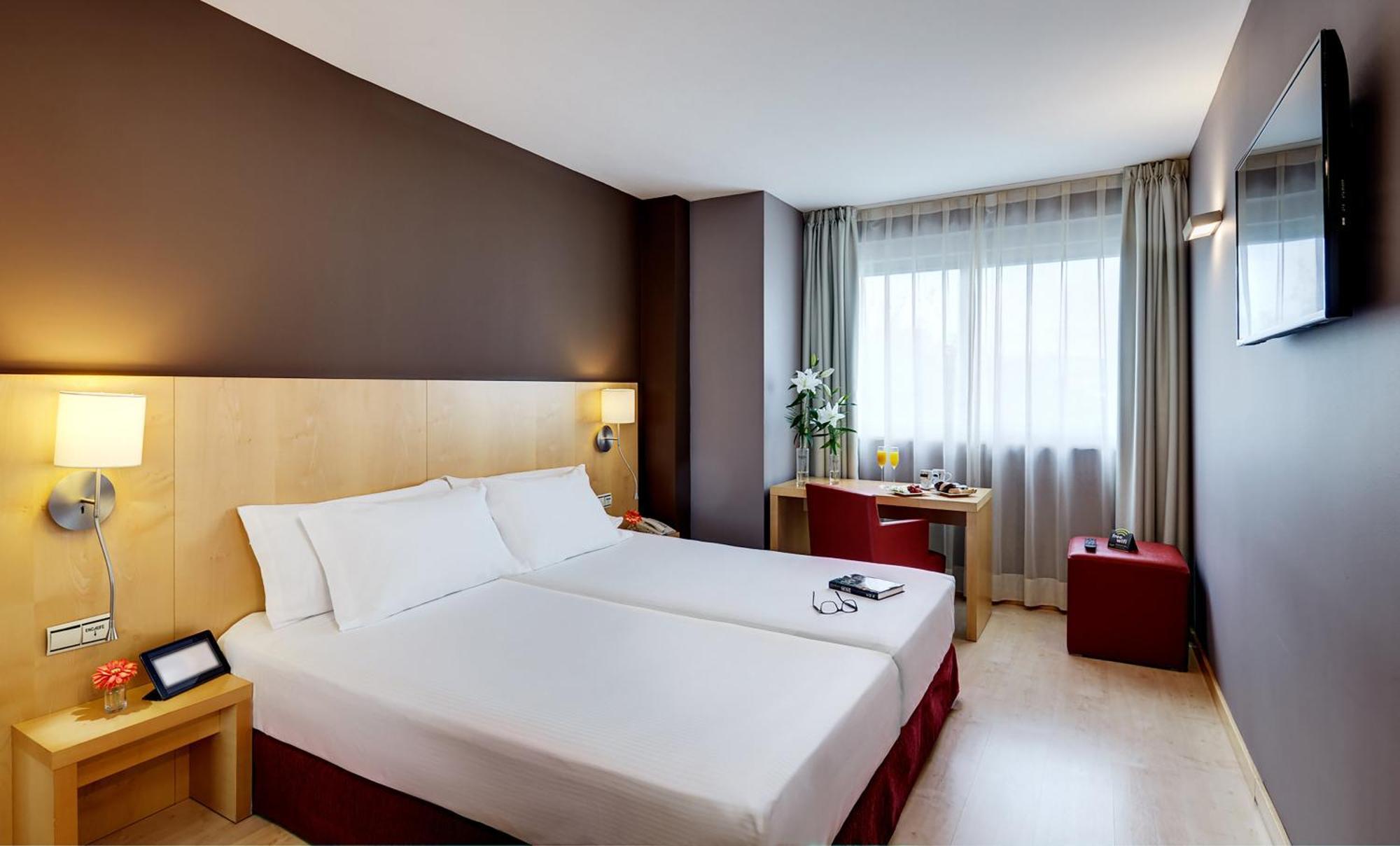 Hotel Sercotel Portales Logroño Eksteriør bilde